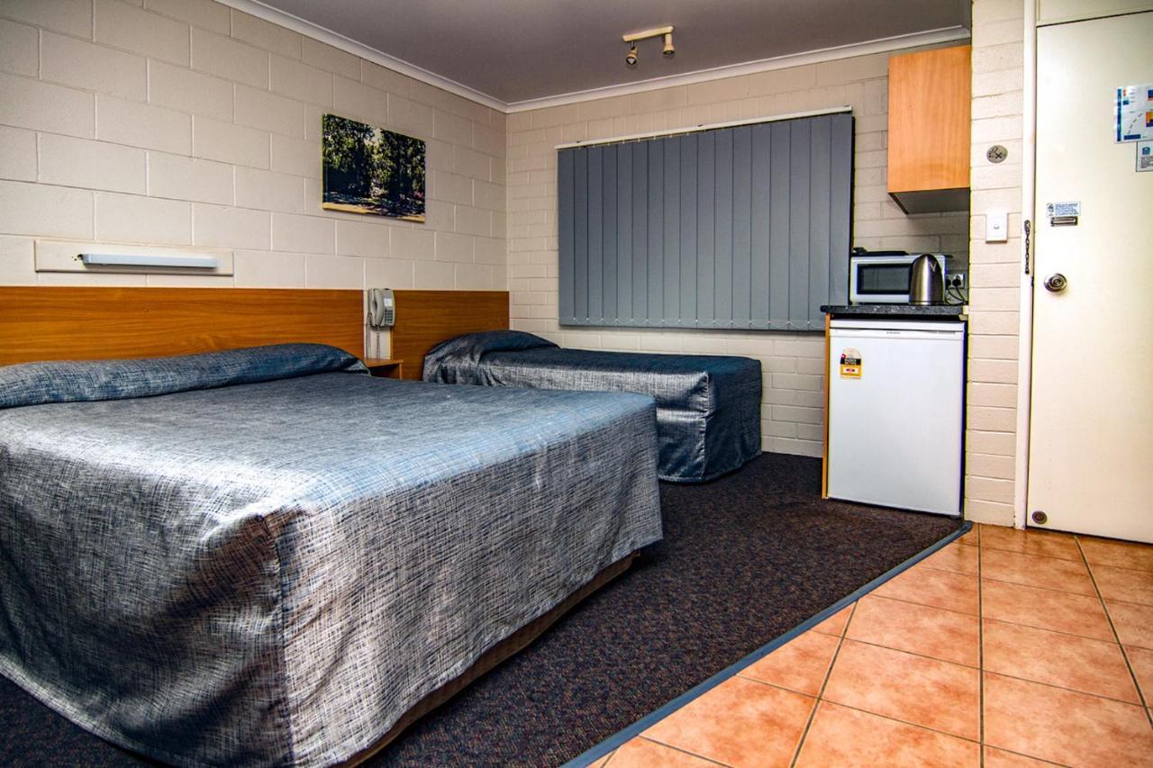 Mundubbera Billabong Motor Inn Dış mekan fotoğraf