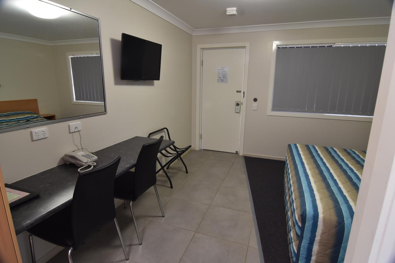Mundubbera Billabong Motor Inn Dış mekan fotoğraf