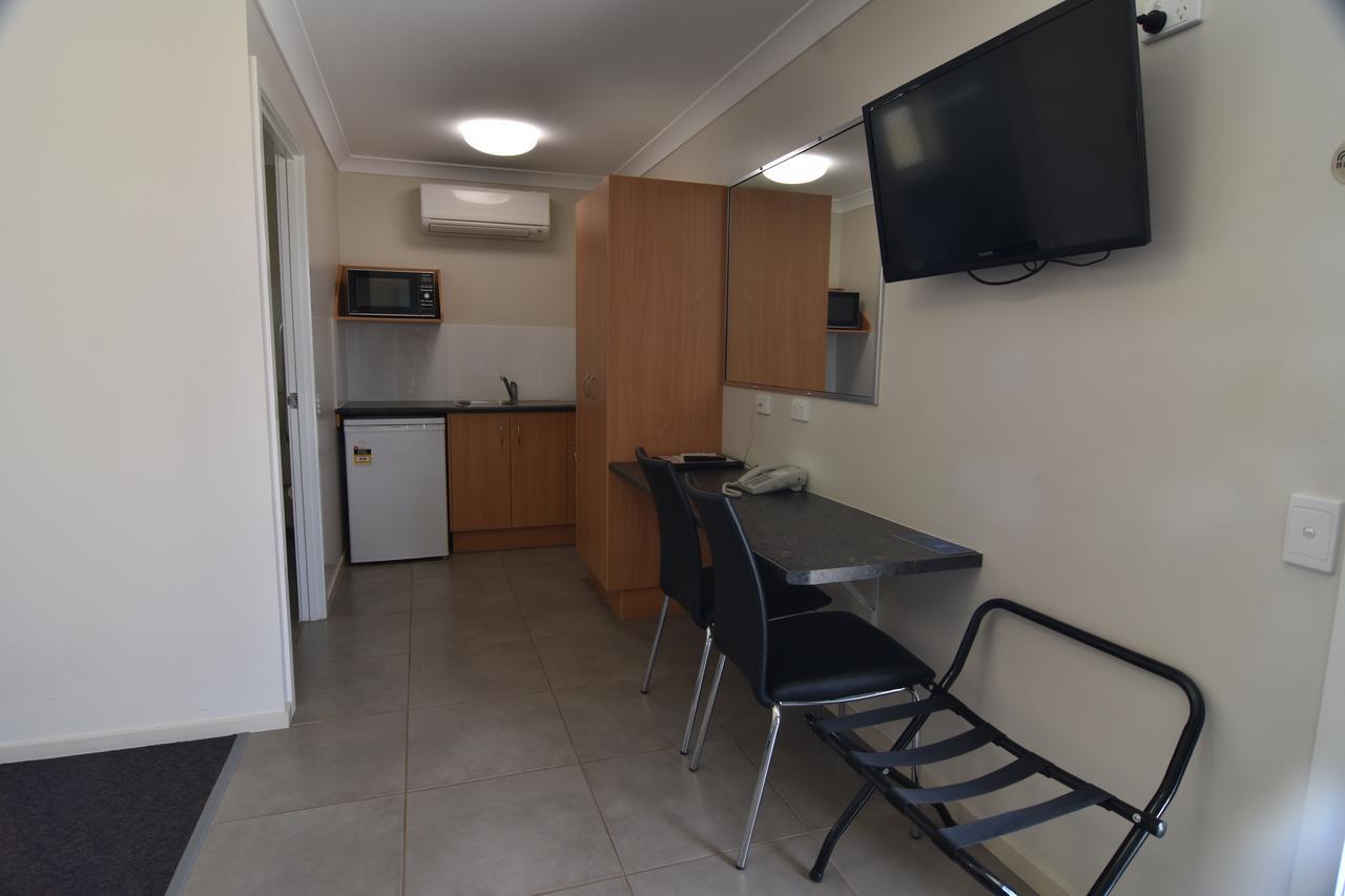Mundubbera Billabong Motor Inn Dış mekan fotoğraf