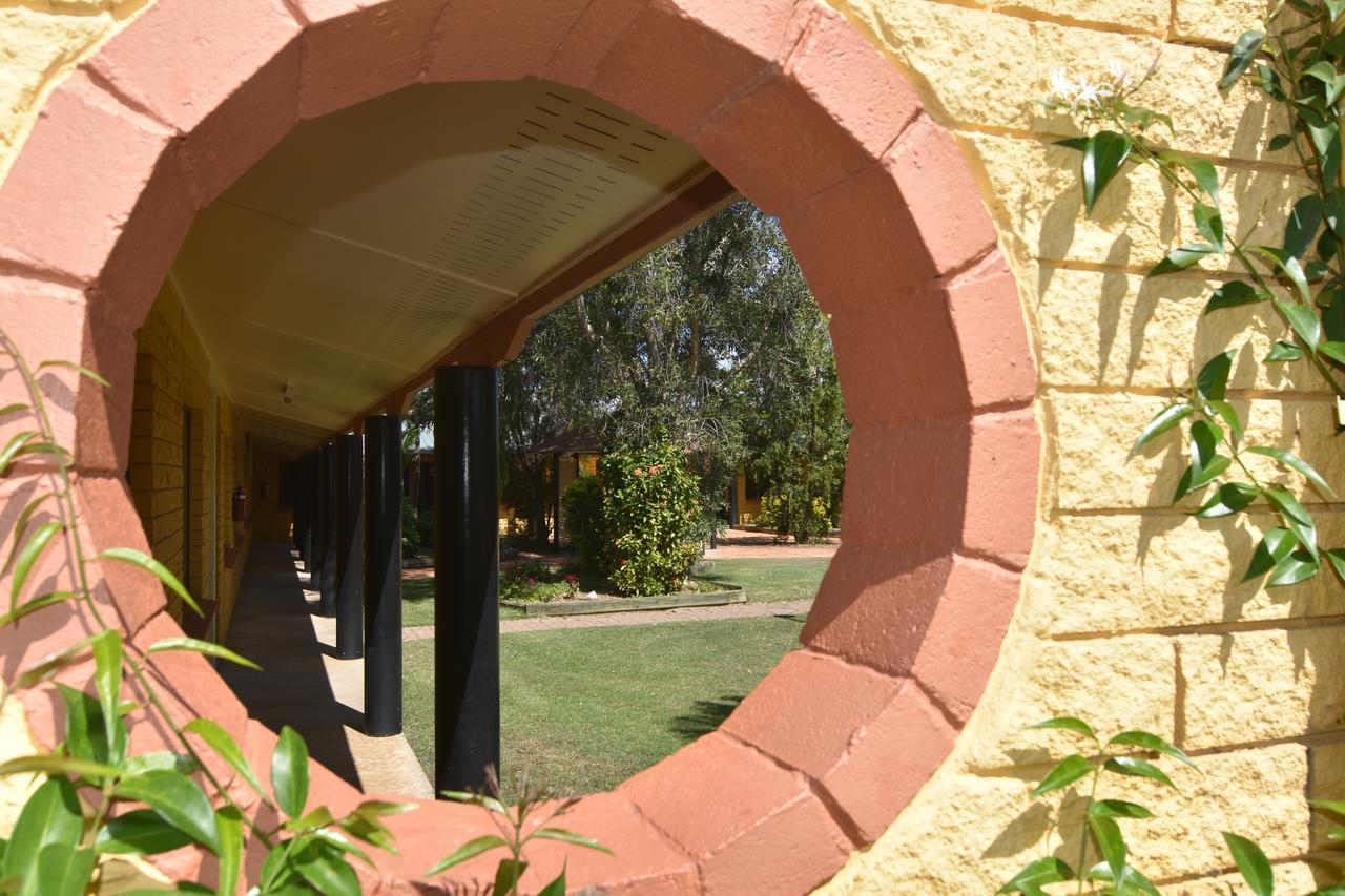 Mundubbera Billabong Motor Inn Dış mekan fotoğraf